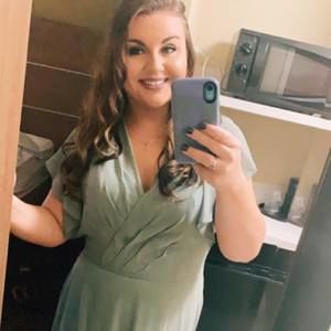 Meet your Posher, Michaela